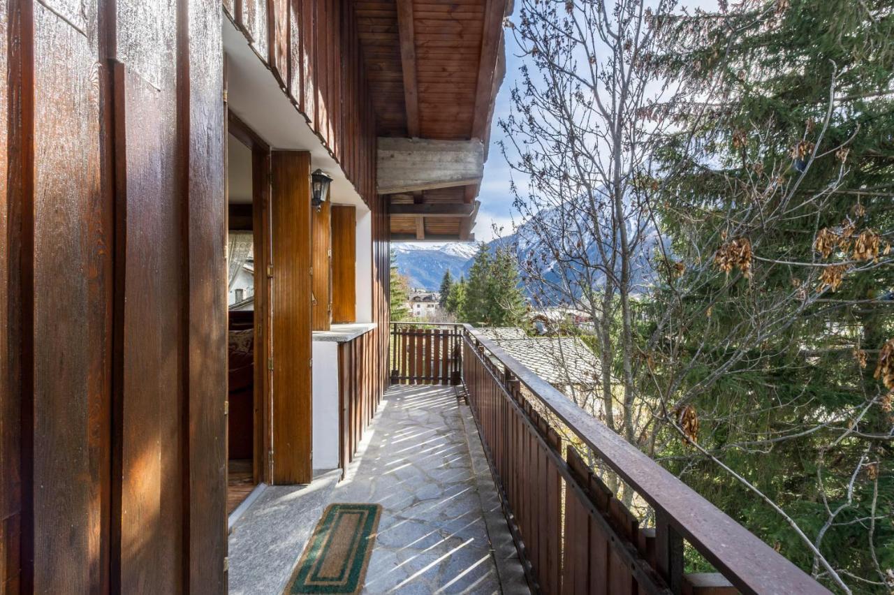 In Centro A Courmayeur Mont Blanc Apartment Exterior photo